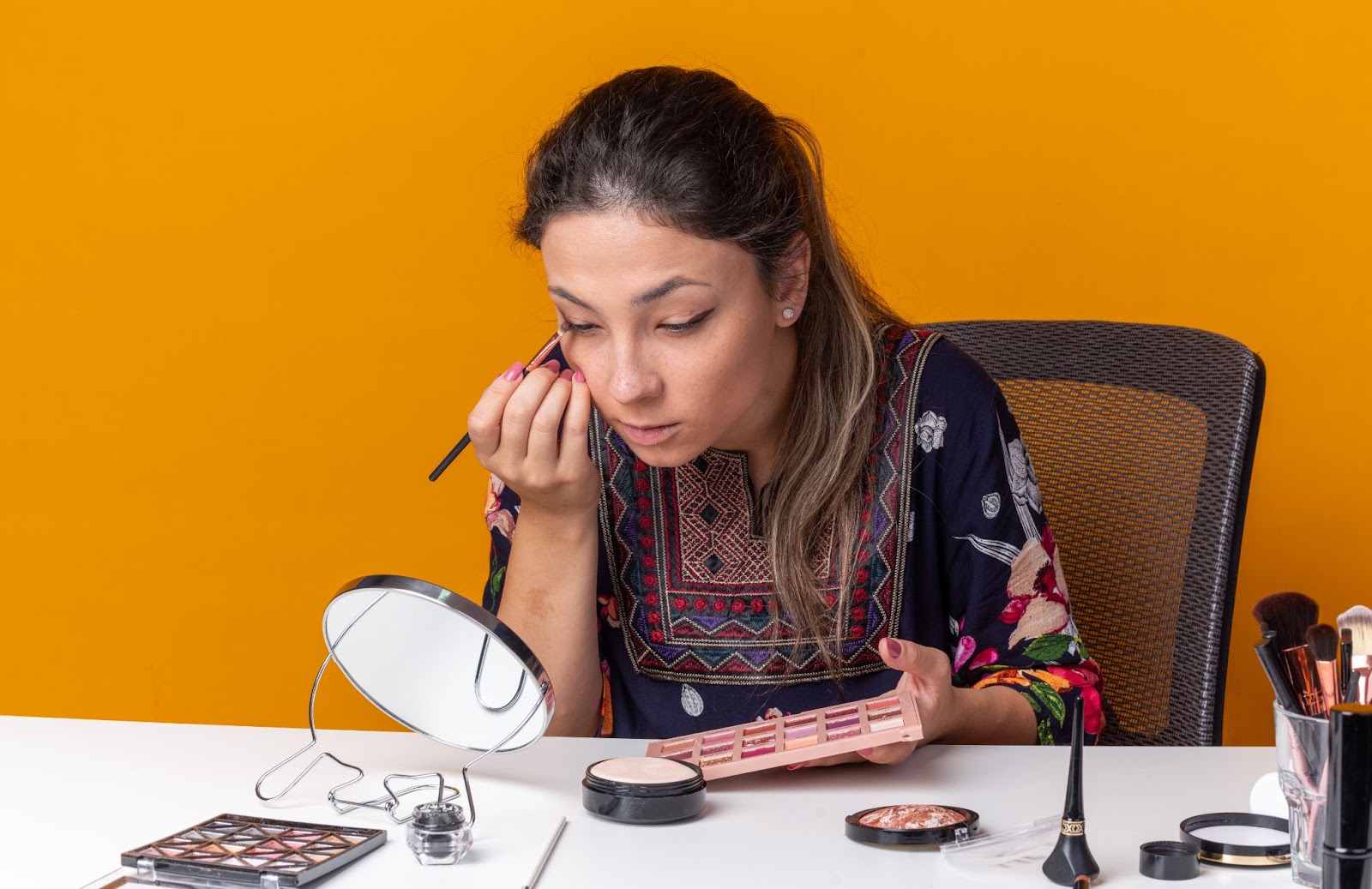 woman makeup 