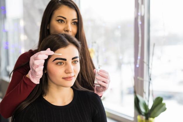 How to Transform Your Look with Eyebrow Microblading and Hair Coloring