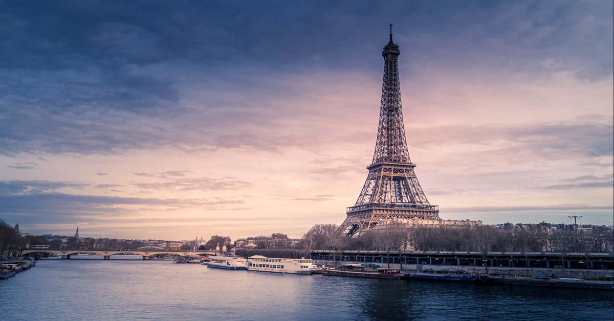 Eiffel Tower image
Tourist Places in Paris