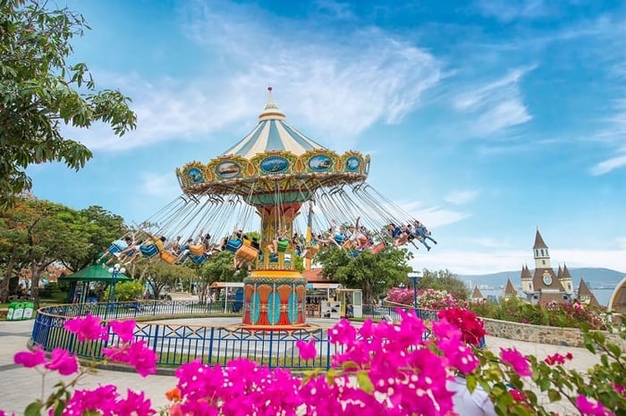 Vùng đất phiêu lưu - Adventure Land