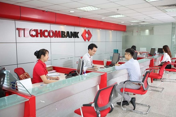 Dịch Vụ Chăm Sóc Khách Hàng Tại Techcombank Đặt Khách Hàng Làm Trung Tâm