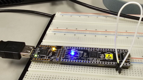 PSoC with indicator LED on