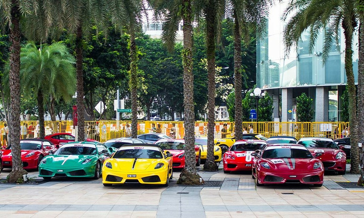 Những chiếc siêu xe xuất hiện tại Singapore