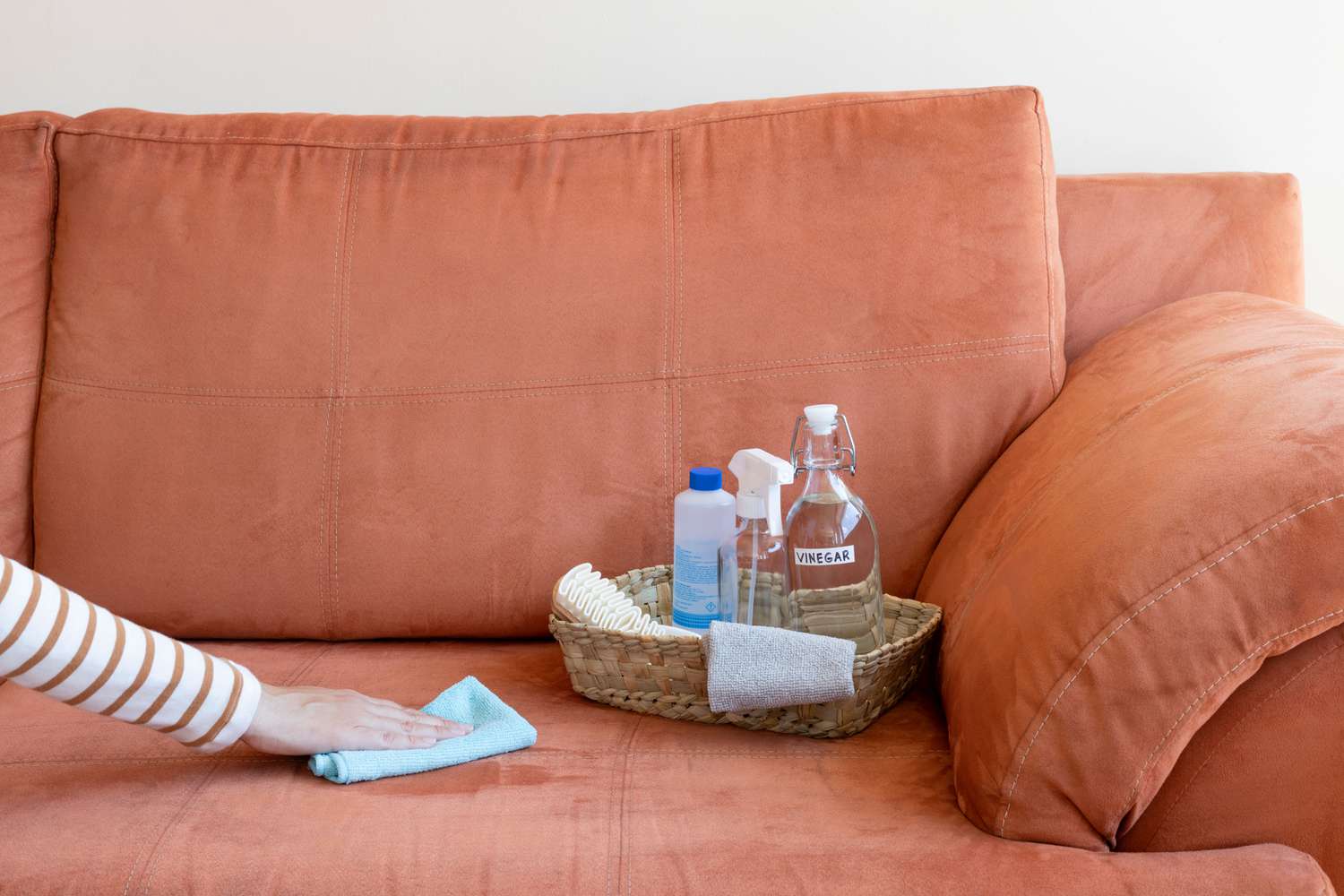 How to Clean Suede Sofa | rumafurniture