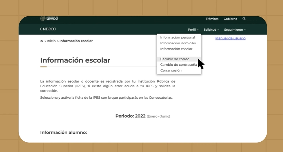 Ve a tu perfil y selecciona “Cambiar correo electrónico”.