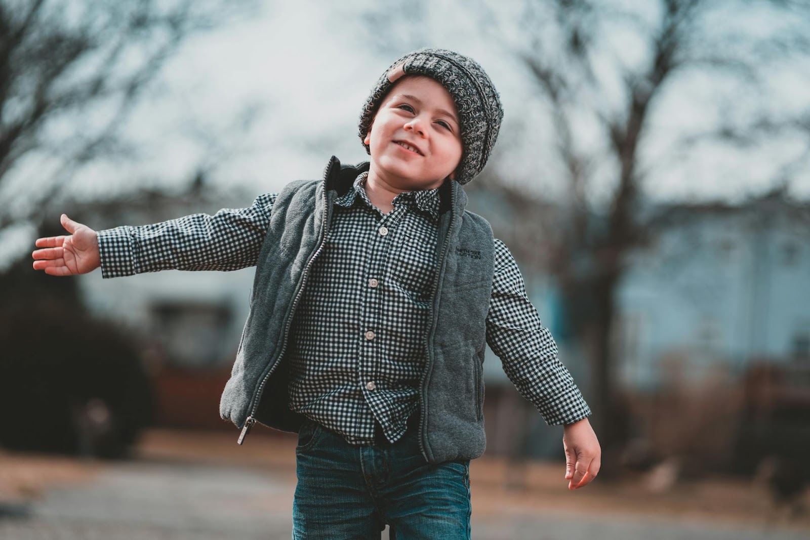 A smiling little boy | Source: Pexels