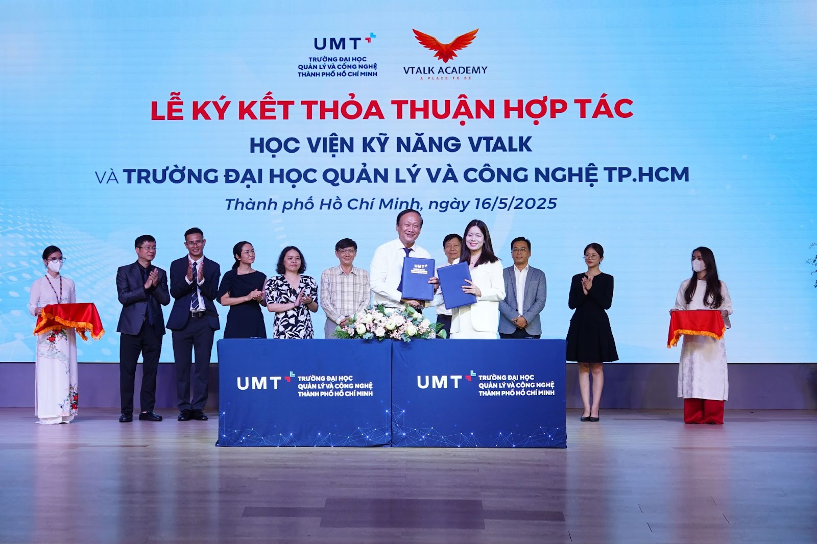 Học viện kỹ năng VTALK ký kết hợp tác MOU với Đại học Quản lý và Công nghệ TPHCM