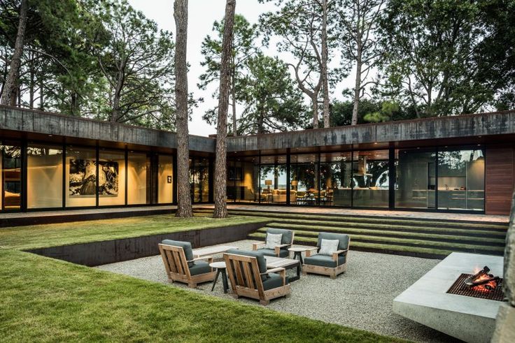 Integrating Traditional Wisdom with Modern Architecture: A Vastu Perspective - image 2