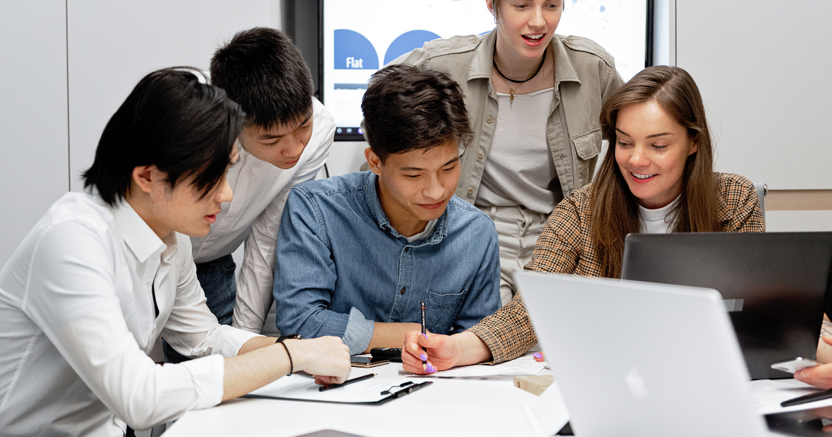 5 Contoh Soft Skill yang Bikin Kamu Stand Out,Inisiatif dan Proaktif