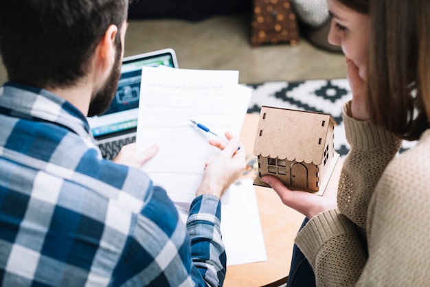 Homeownership Simplified: Buy or Build?