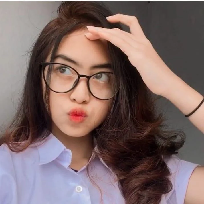 Cewek Cantik Membara, cewek cantik, membara, seksi