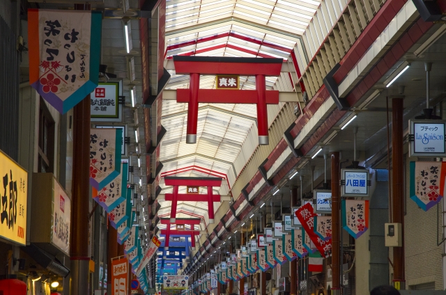 Japan's Longest Shopping Street! A Complete Guide to