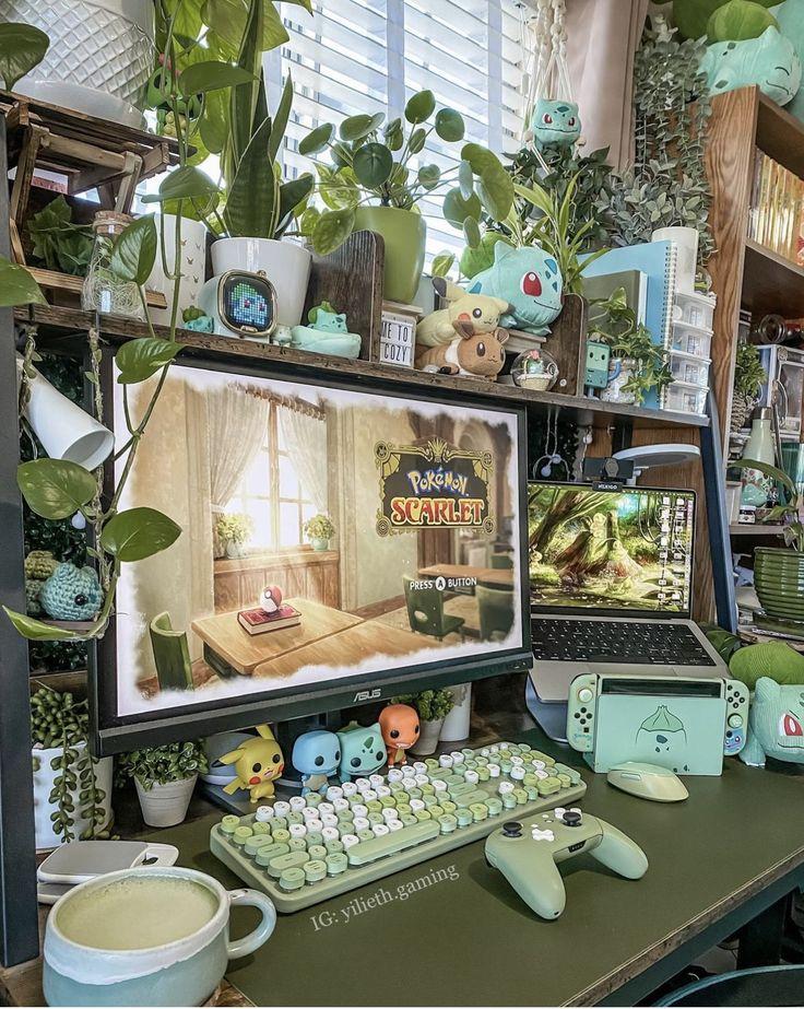 8 Eco-Friendly Gaming Desks for the Green Gamer