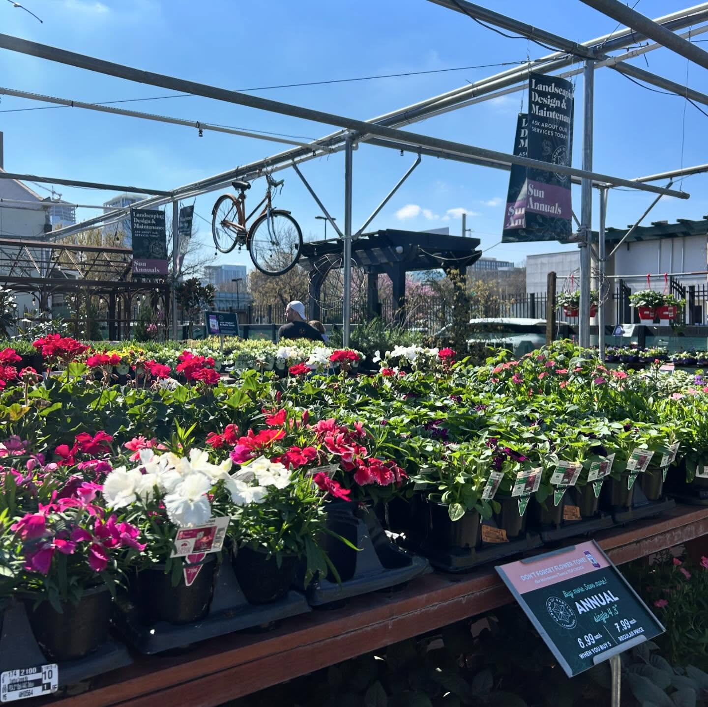  Nashville Farmers’ Market