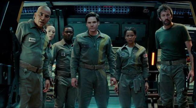 4.THE CLOVERFIELD PARADOX 2