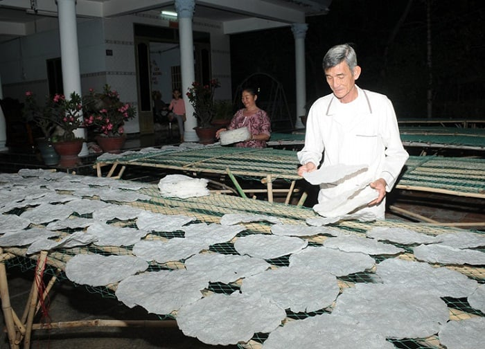 banh-trang-phoi-suong