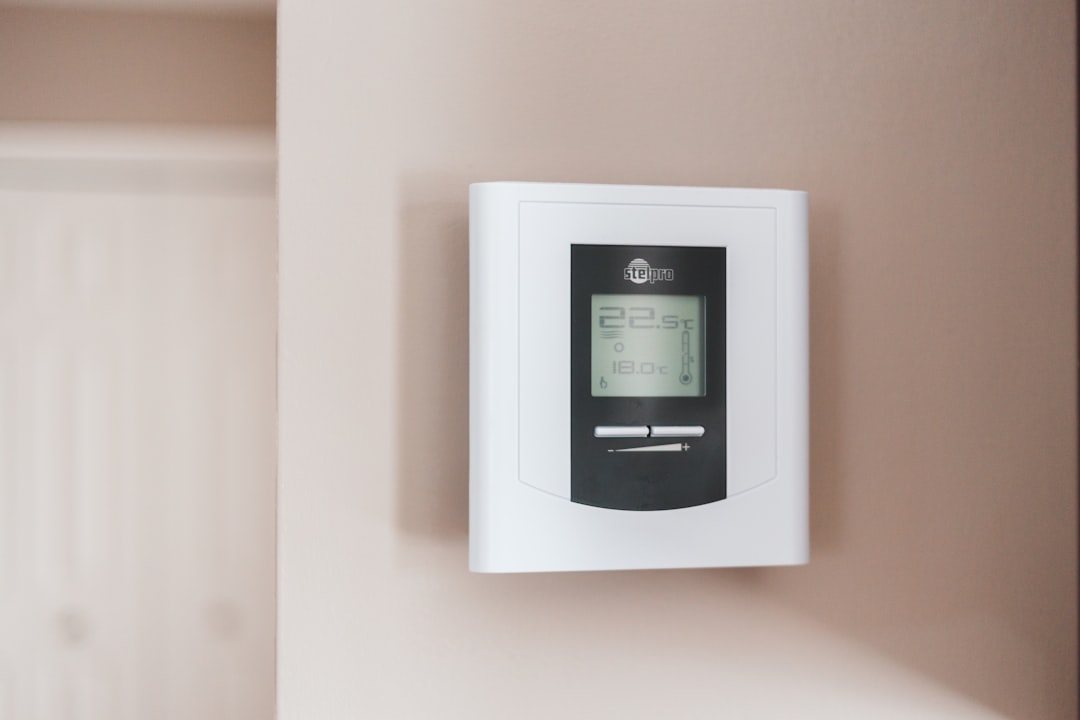 Smart thermostat