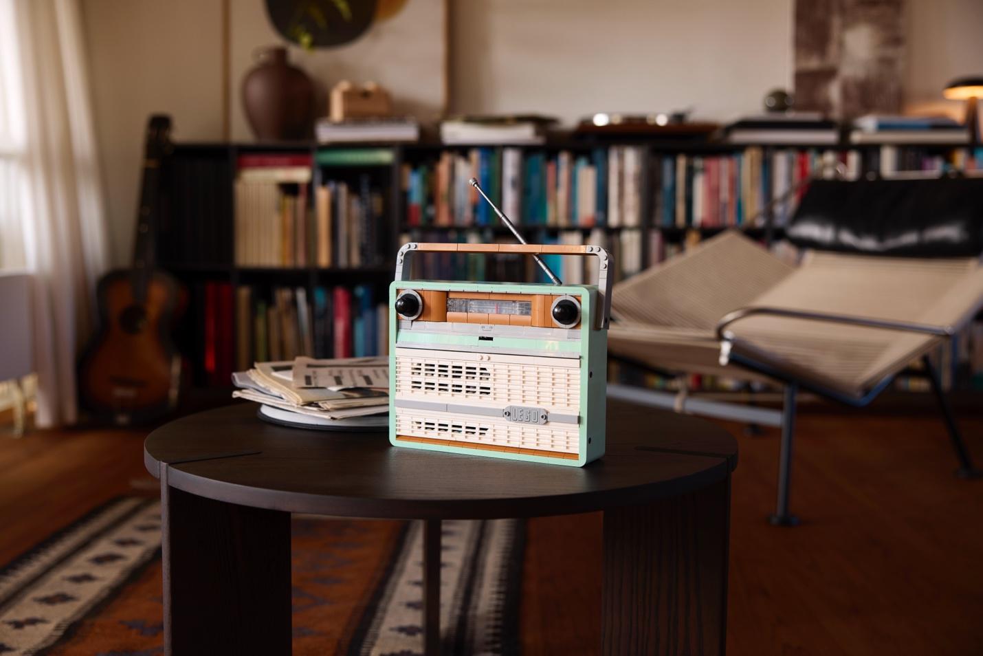 A small table with a radio on it Description automatically generated