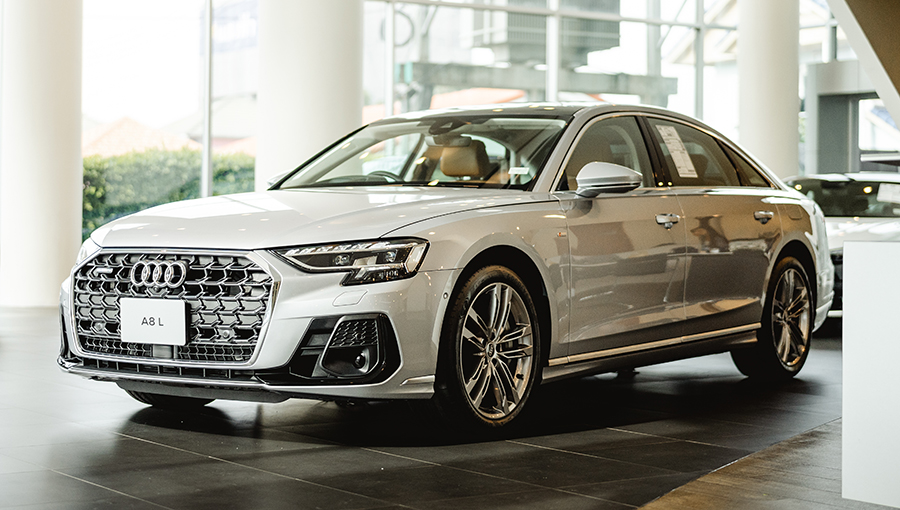 ดีไซน์การออกแบบของรถยนต์ : Audi A8 L 60 TFSI e