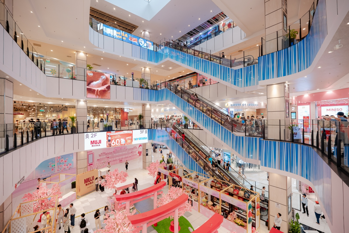 AEON MALL Huế bao gồm tổ hợp vui chơi, mua sắm và ăn uống đa dạng, là điểm đến lý tưởng trong dịp Tết 2025