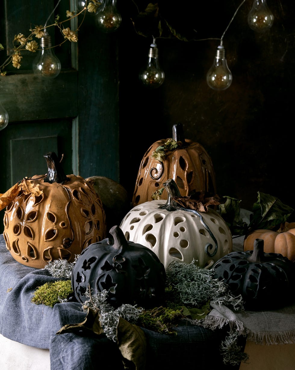 halloween table decor