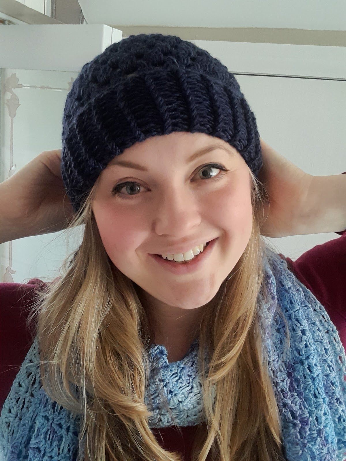 worsted weight crochet beanie free. Crochet hat pattern free. Simple crochet toque pattern. Beanie hats with cluster stitch