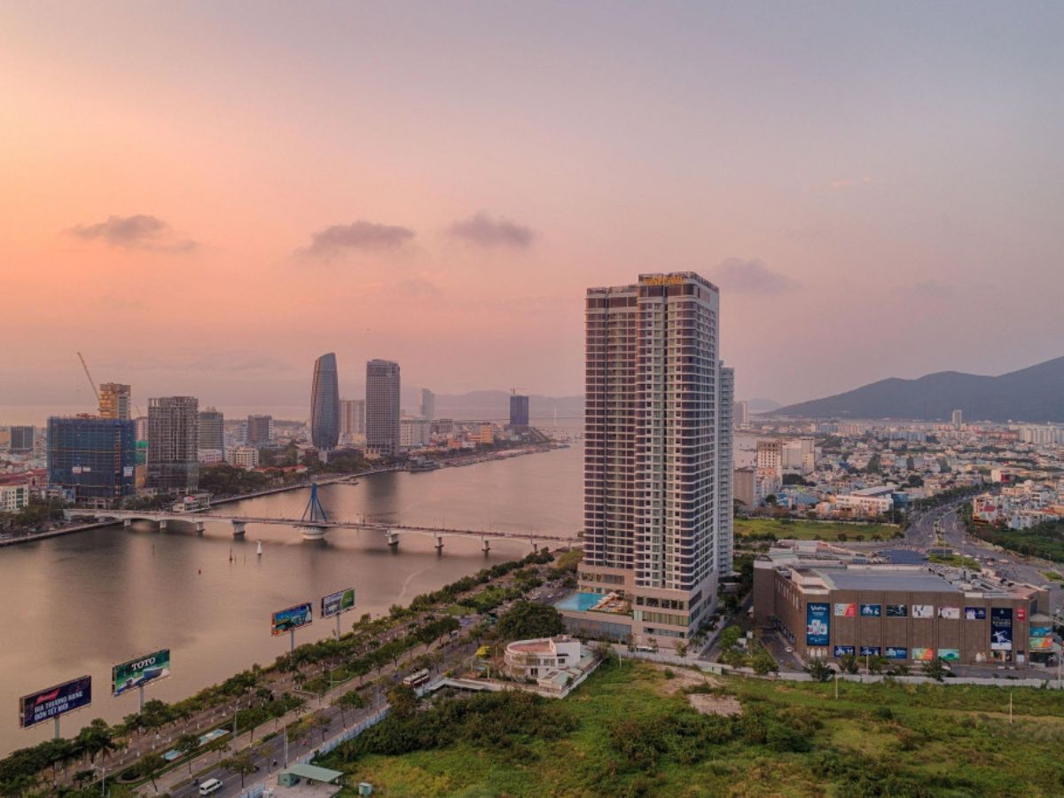 melia-vinpearl-condotel-riverfront-da-nang-nam-ke-ben-trung-tam-thuong-mai-vincom