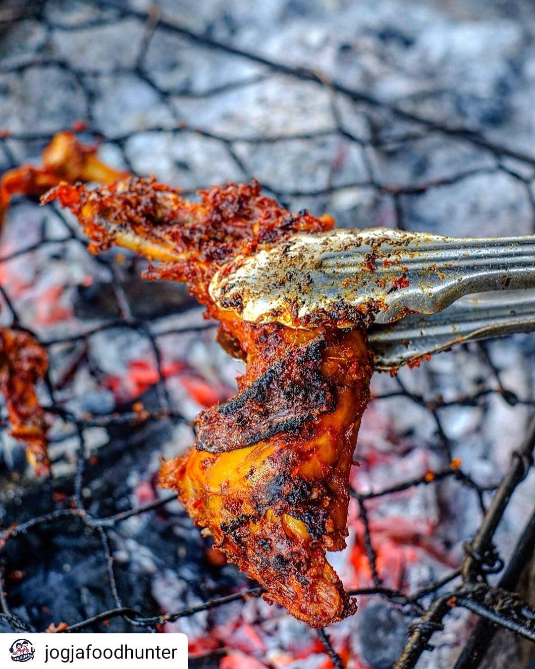 kuliner Jogja 2024 Ayam Bakar Artomoro