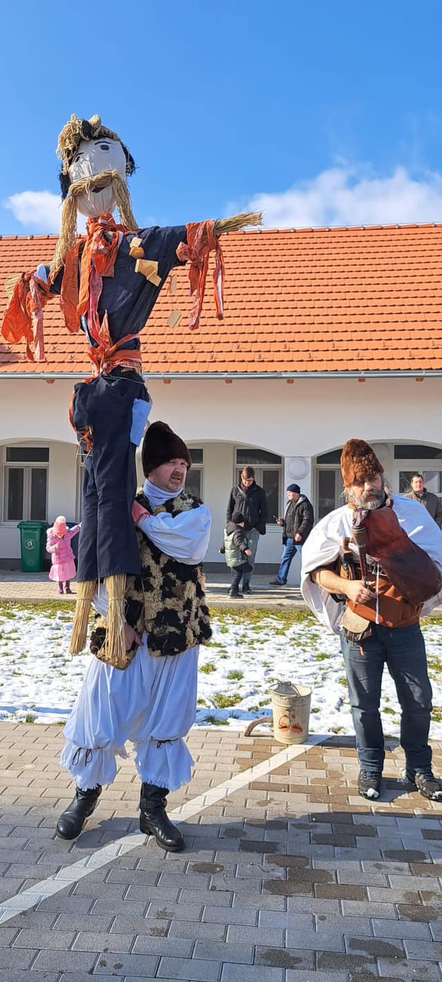 kép