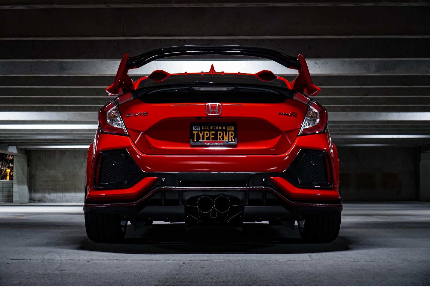 Honda Civic Type R with P10 rear wing and rear diffuser from Verus Engineering