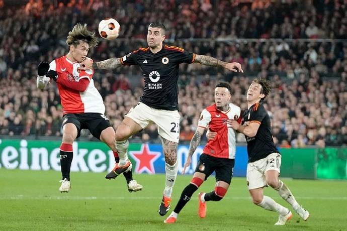 Nhận định soi kèo Maastricht vs Feyenoord, 3h00 ngày 18/12: Khách cần toan tính