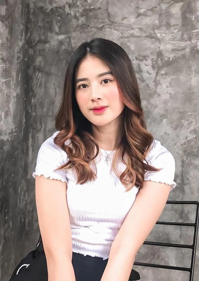 Wanita Manja Tampil Seksi, wanita manja, seksi, tampil