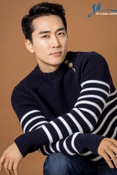 This contain an image of Song Seung Heon 