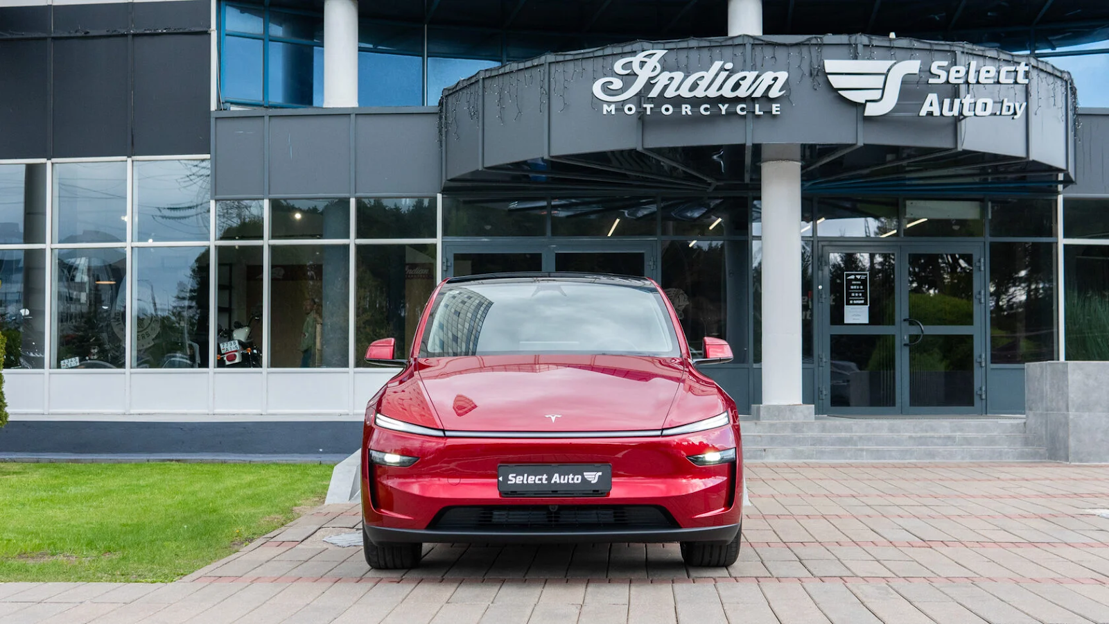 электромобиль Tesla Model Y 4WD Long Range