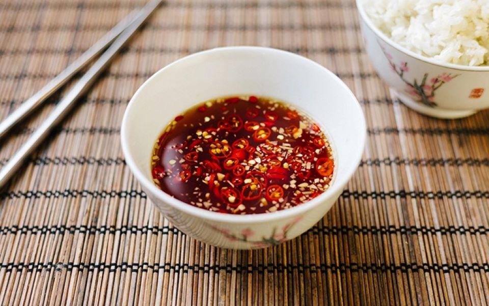 Thực phẩm bổ sung lợi ích khi kết hợp với nước mắm nhĩ của