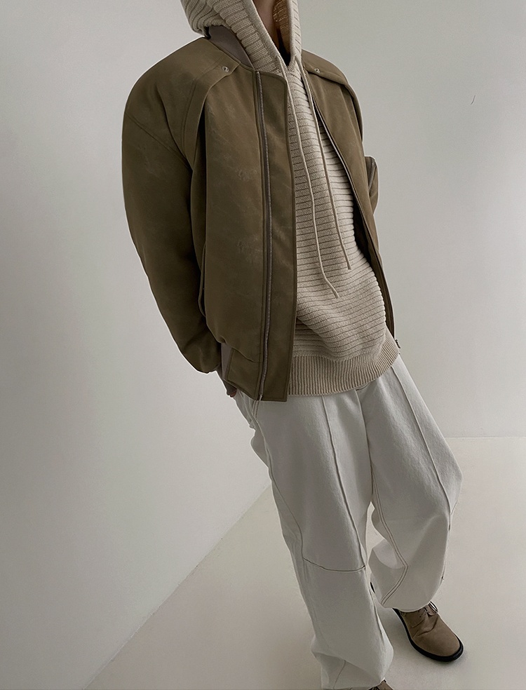 korean mens fashion: Neutral Sophistication: A Korean Man’s Effortless Layered Look