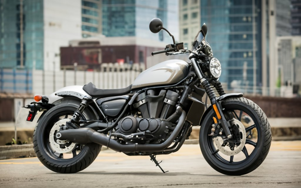 2015 Yamaha Bolt R-Spec Frisco Bar