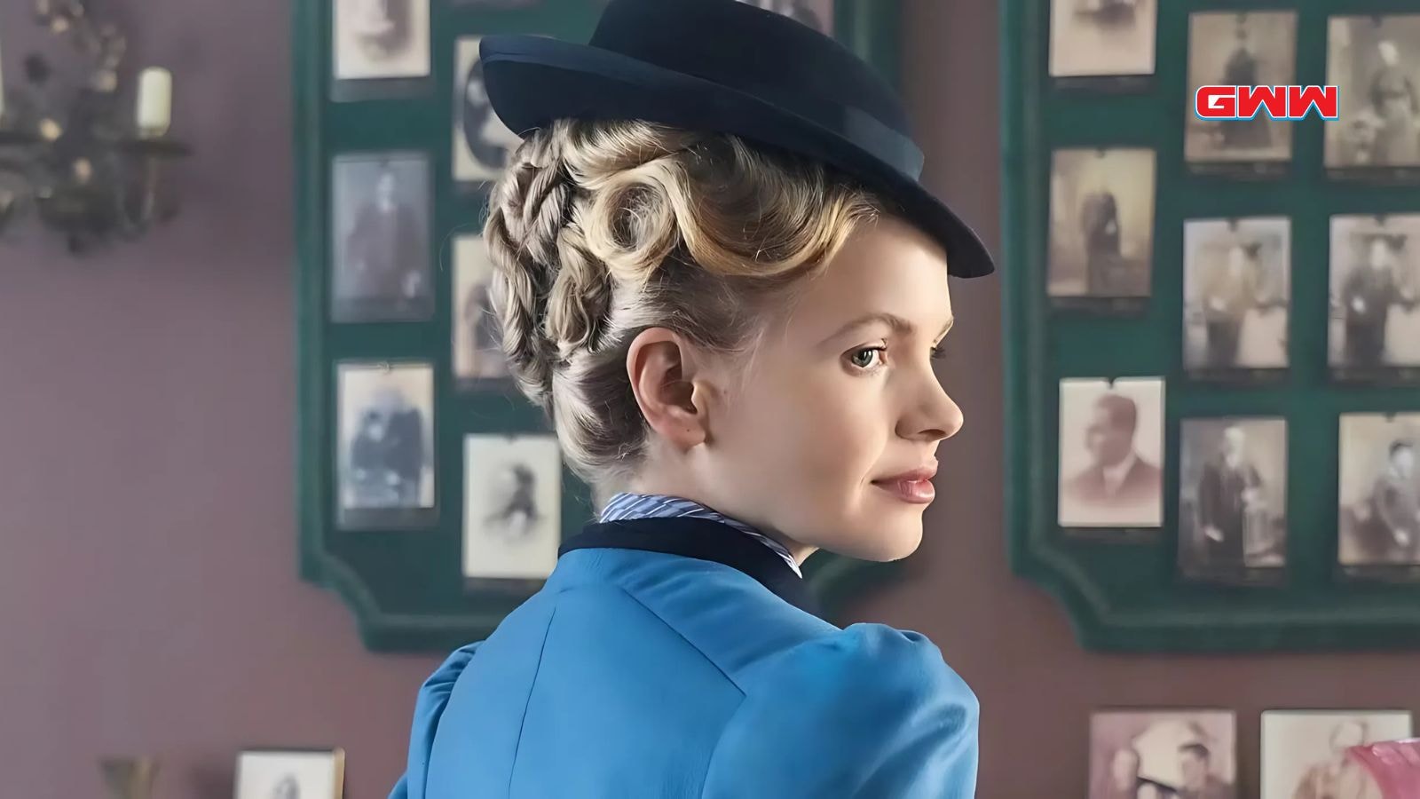 Kate Phillips as Eliza Scarlet in Miss Scarlet and the Duke Season 5