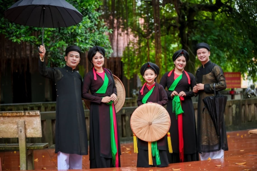 Folksong as a traditional form of art in some northern provinces