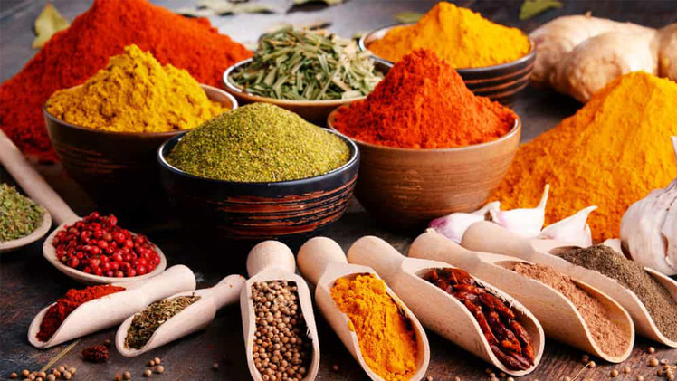 Rich and colorful Saudi spices - Credits Silver Roots
