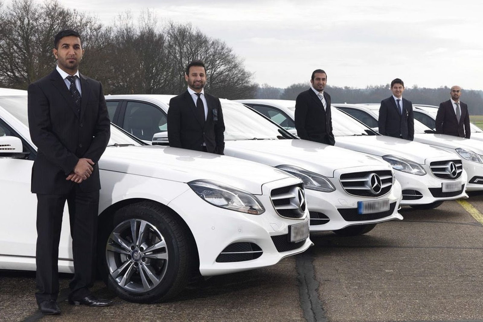 Professional Chauffeurs with Luxury Fleet