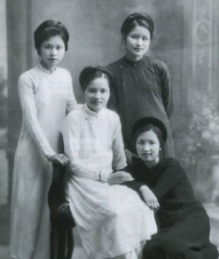 Thời trang phụ nữ Việt Nam ngày xưa.olm