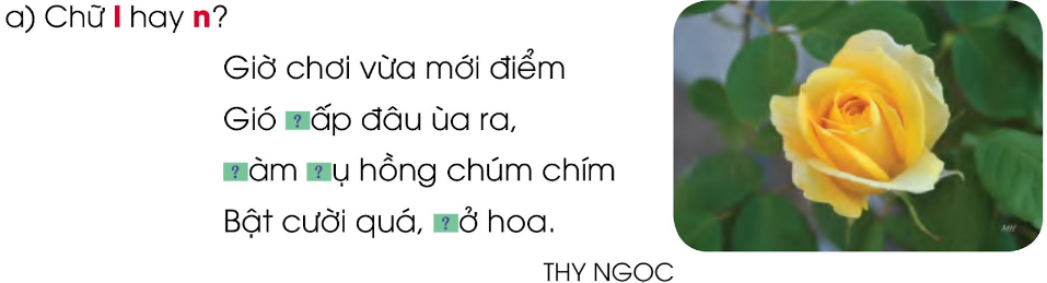 BÀI 5: NGÔI NHÀ THỨ HAIChia sẻ Câu 1: Em hãy đọc tên bài 5 và đoán Ngôi nhà thứ hai là gì? Giải nhanh:Trường học.Câu 2: Nói những điều em quan sát được trong mỗi bức tranh dưới đây: a) Mỗi bức tranh tả cảnh gì?b) Có những ai trong tranh? Họ đang làm gì?Giải nhanh:a) Giơ tay phát biểu.Biểu diễn văn nghệDọn cỏ trong vườn cây.Khám sức khỏe.b) Học sinh đang giơ tay.Học sinh nữ đang múa.Học sinh làm lao động.Học sinh được bác sĩ khám sức khỏe.BÀI ĐỌC 1: CÁI TRỐNG TRƯỜNG EMĐọc hiểu Câu 1: Bài thơ là lời của ai?Trả lời:Bài thơ là lời của bạn học sinh.Câu 2: Ở khổ thơ 2, bạn học sinh xưng hô, trò chuyện thân mật như thế nào với cái trống trường?Trả lời:- Ở khổ thơ 2, bạn học sinh xưng hô, trò chuyện thân mật với cái trống trường:“Buồn không hả trốngTrong những ngày hèBọn mình đi vắngChỉ còn tiếng ve?”Câu 3: Qua bài thơ, em thấy tình cảm của bạn học sinh với cái trống, với ngôi trường như thế nào?Trả lời:Qua bài thơ, em thấy bạn nhỏ xem cái trống trường như một người bạn thân và rất yêu ngôi trường của mình.Luyện Tập Câu 1: Hãy sắp xếp các từ chỉ hoạt động, cảm xúc của nhân vật “Trống” vào ô thích hợp.Giải nhanh:Câu hỏiVào mùa hèVào năm học mớiCái trống làm gì? ngẫm nghĩ, nằm, nghỉ, nghiêng đầuthấy, gọiCái trống thế nào?buồn mừng vui Câu 2: Tìm các từ ngữ:a) Nói về tình cảm, cảm xúc của em khi bước vào năm học mới.b) Nói về hoạt động của em trong năm học mới.Giải nhanh:a) vui, háo hức, hào hứng, thích thú, hạnh phúc.b) học tập, lao động, thể dục, ca hát.Bài viết 1Câu 1: Tập chép: Dậy sớmGiải nhanh:- Tập chépCâu 2: Chọn chữ hoặc vần phù hợp với ô trống:Giải nhanh:a) nấplàm      nụnởb) tìm chiềunhiêu c) Xen leng kengCâu 3: Tập viếta) Viết chữ hoa: Db) Viết ứng dụng: Diều sáo bay lưng trời.Giải nhanh:a) Viết chữ hoa: Db) Viết ứng dụng: Diều sáo bay lưng trời.BÀI ĐỌC 2: TRƯỜNG EMĐọc hiểuCâu 1: Tìm những chi tiết cho thấy Hà và các bạn rất háo hức mong chờ ngôi trường mới.Trả lời:- Những chi tiết cho thấy Hà và các bạn rất háo hức mong chờ ngôi trường mới:Giờ ra chơi, Hà và các bạn thường trò chuyện về ngôi trường đang xâyTưởng tượng biết bao điều.Câu 2: Hà và các bạn thích gì ở ngôi trường mới?Trả lời:Hà và các bạn thích khu vườn có đủ các loại cây ở ngôi trường mới.Câu 3: Theo em, vì sao trường mới trở thành “Ngôi nhà thứ hai” của Hà và các bạn?Trả lời:Theo em, trường mới trở thành “Ngôi nhà thứ hai” của Hà và các bạn vì ở trường có bạn bè, thầy cô và rất nhiều điều các bạn thíchLuyện tậpCâu 1: Đặt câu hỏi cho bộ phận câu in đậm:a) Học sinh trò chuyện về ngôi trường đang xây.b) Các bạn hẹn nhau ở thư viện sau mỗi buổi học.Giải nhanh:a) Học sinh làm gì?b) Ai hẹn nhau ở thư viện sau mỗi buổi học?Câu 2: Theo em các bạn học sinh sẽ làm gì để ngôi trường mới luôn sạch đẹp?Giải nhanh:Ai (con gì, cái gì)Làm gì?Các bạnSẽ trồng nhiều hoa trong vườn trườngCác bạnSẽ chăm chỉ tưới câyCác bạnSẽ không vút rác vừa bãiCác bạnSẽ không vẽ bậy lên tường Trao đổi