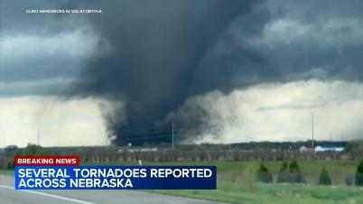 A tornado in the distance

AI-generated content may be incorrect.