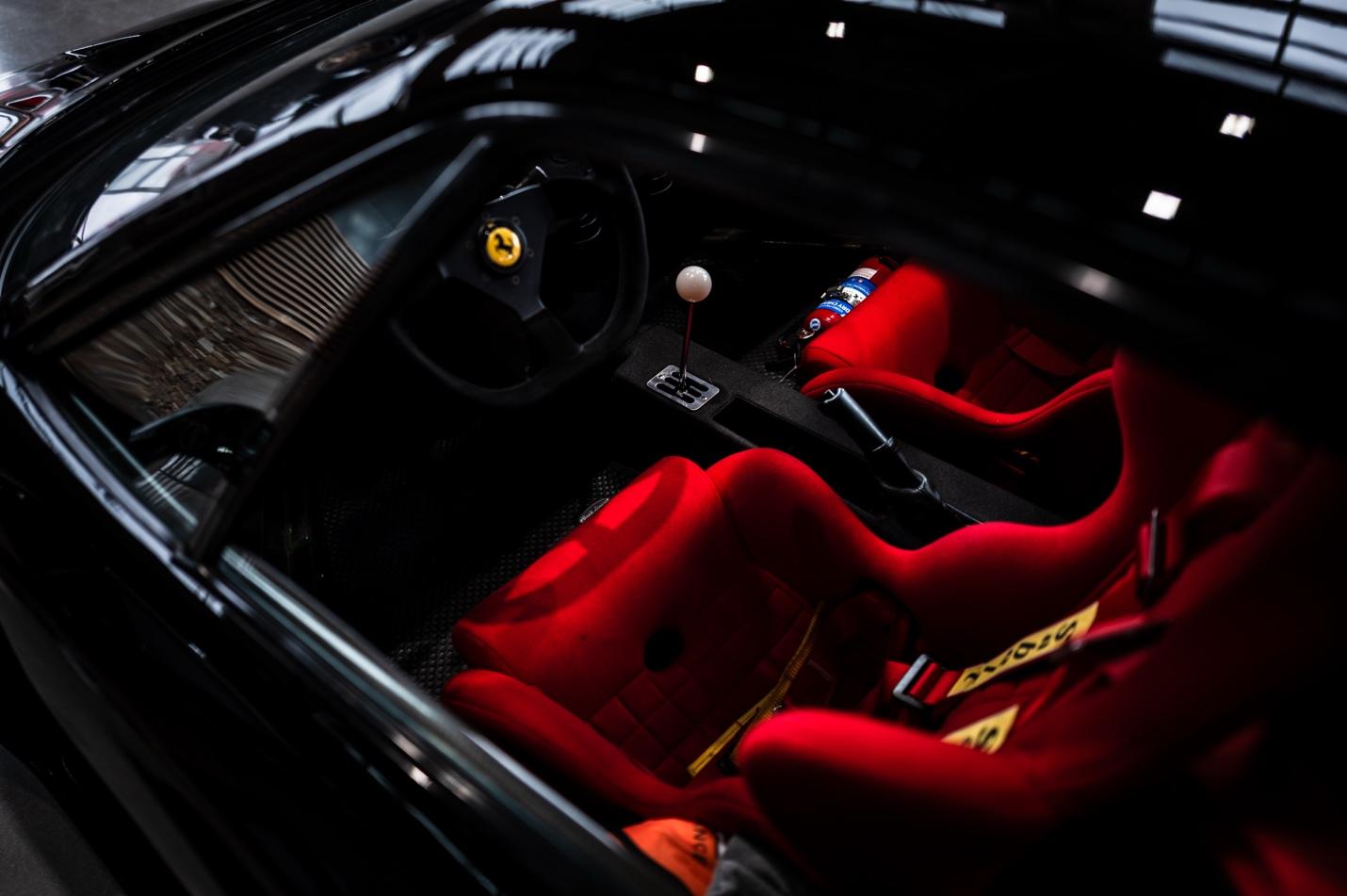 The inside of a car

AI-generated content may be incorrect.