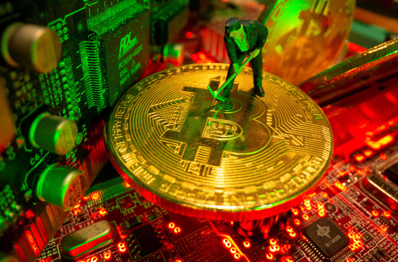 Bitcoin Mining Woes: Are Miners Selling to Survive or Strategizing for Future Gains?