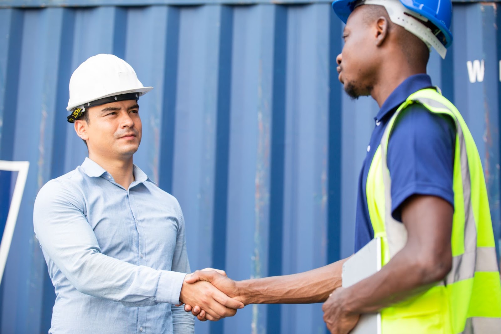 THE BENEFITS OF TEALPOT PLATFORM FOR BLUE-COLLAR WORKERS