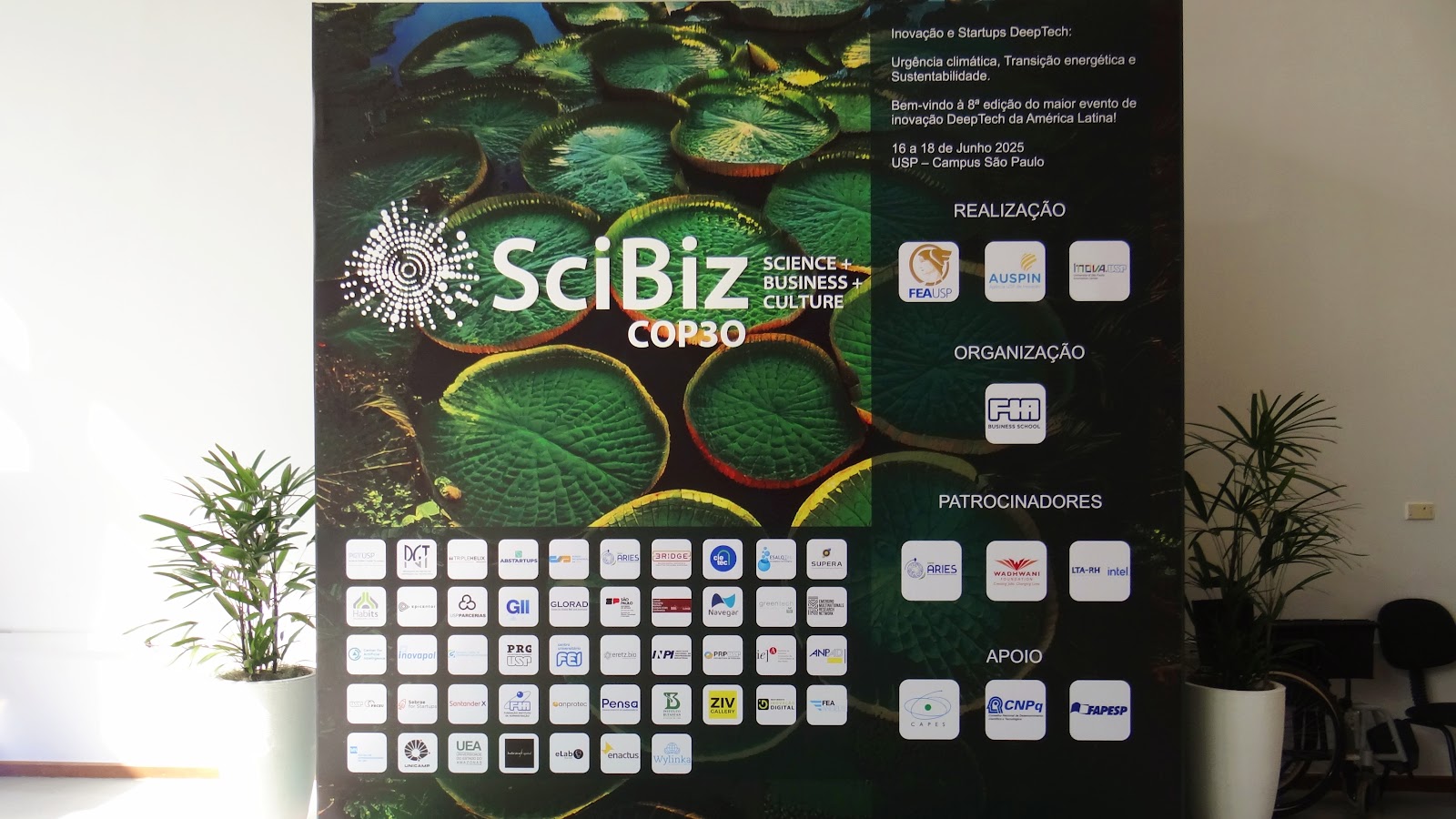entrada do evento Sci Biz com inovação