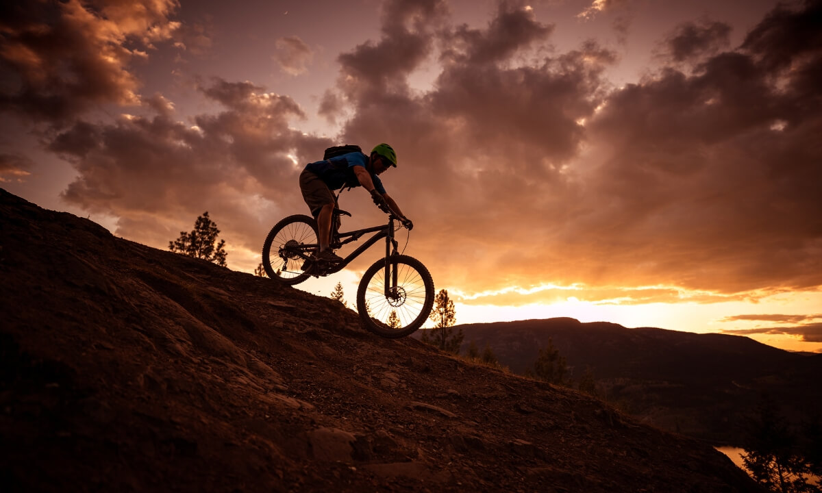 what are downhill mountain bikes