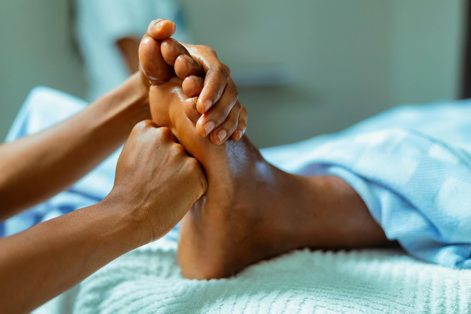 The feet also have various lymph nodes that require manipulation to maintain healthy circulation. 